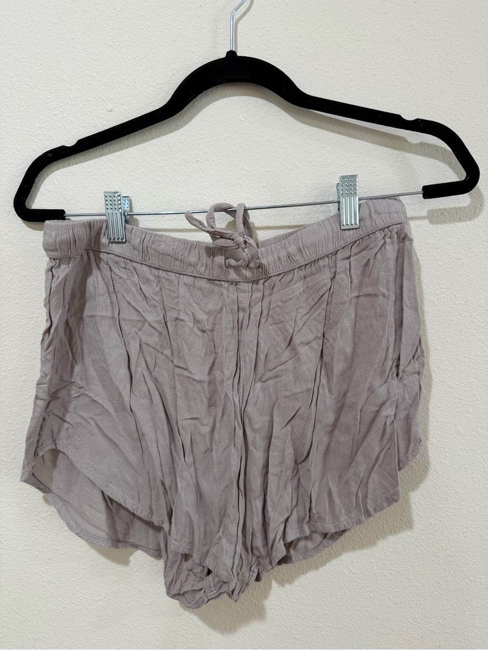 bobi Lightweight Drawstring Shorts in Taupe Gray